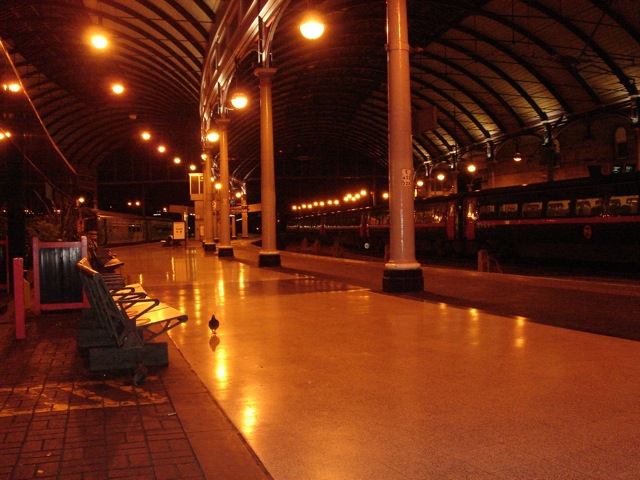 newcastle_station_evening