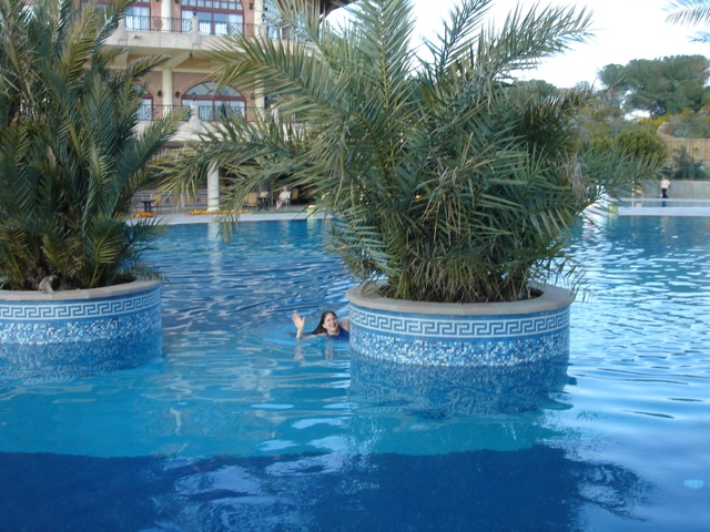 pool_anne