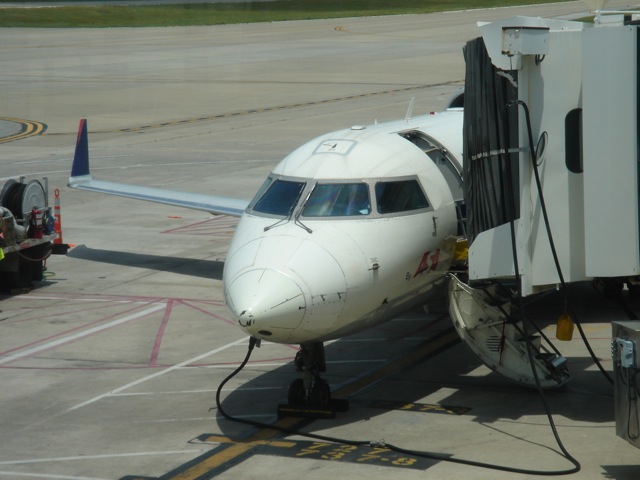 62airplane