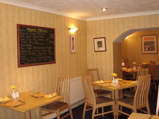 maggies_inside