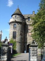 35falklandpalace