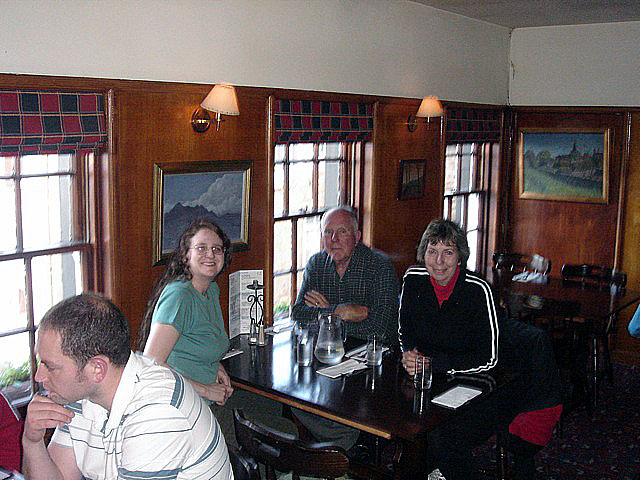 24parentpub