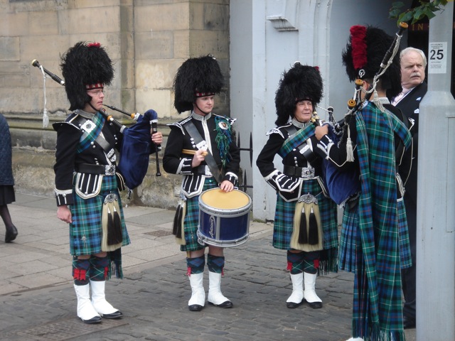 05paythepipers