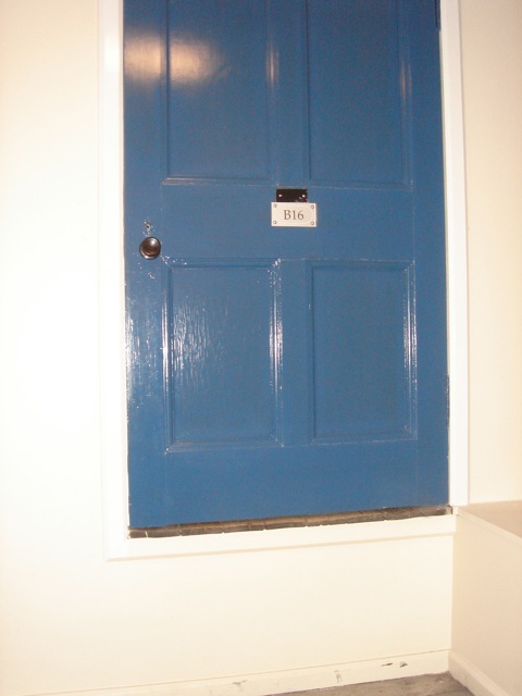 floating_door