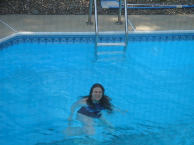 33annepool